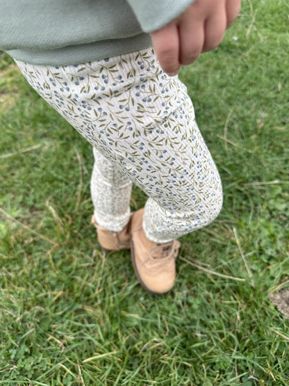 Juniper Berry Leggings